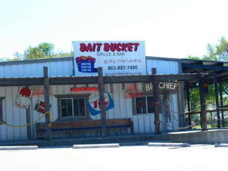 Days Inn Gun Barrel City Kültér fotó