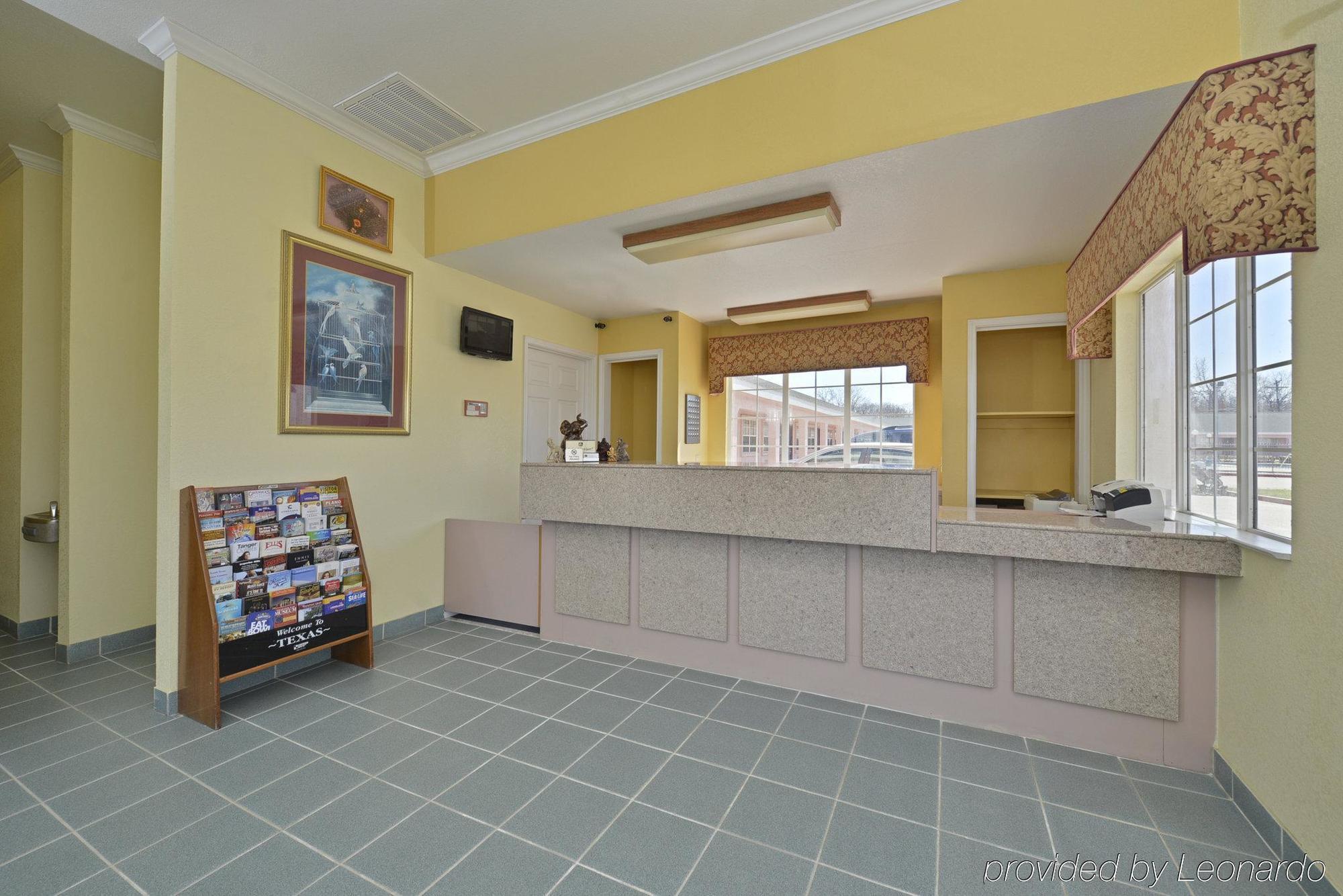 Days Inn Gun Barrel City Kültér fotó